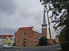 Die Cruciskirche bekommt endlich wieder ein Dach